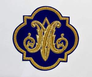 Parche de Monograma Bordado a Mano de Lujo con Hilos Metálicos |   Aplique Decorativo con la Letra M |   Diseño de Hilo Dorado Resistente al Agua en 3D - Product Image 1