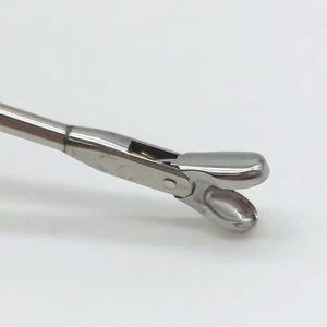 Pinzas de microcirugía laringea de acero inoxidable, grado quirúrgico manual, autoclavables, herramienta profesional para cirugía general, acabado satinado, CE - Product Image 5