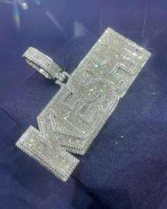 Pendentif Hip Hop personnalisé et tendance en argent, serti de moissanite VVS taille coussin, pour mariage, fiançailles et soirée - Product Image 1