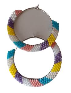 Pendientes de Moda con Diseño Floral, Bordados con Cuentas de Semillas, Precio de Mayoreo para Niñas y Mujeres, de la India - Product Image 2