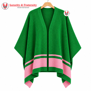 เสื้อคลุมพอนโชปักโลโก้ชมรมอัลฟาคาปา สีเขียวชมพู แต่งขอบสีตัดกัน - Product Image 1
