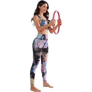 Nuevo conjunto de yoga con estampado por sublimación al por mayor para mujer, talla adulta, sujetador deportivo sin costuras y leggings para gimnasio y fitness. - Product Image 5