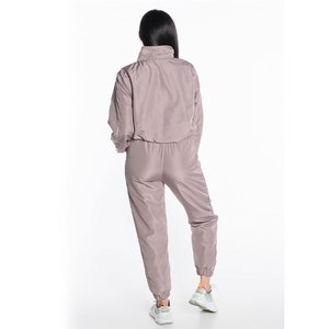 Ensemble de survêtement coupe-vent unisexe personnalisé pour l'été, style hip-hop, OEM, léger, respirant, pour l'extérieur, logo personnalisé INNOVEARS - Product Image 5