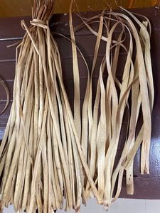 Vietnam Wholesale Sun Dried Water Hyacinth Material Raw Fiber For Craft Basket Weaving - Product Image 1