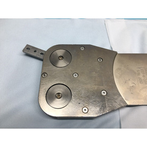 AMAT 0020-21026 BLADE 5" TRANSFER FROG LEG - Équipement et pièces semi-conducteurs de confiance pour le marché mondial - Product Image 1