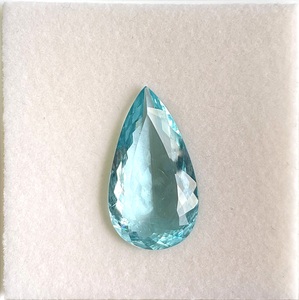 Piedra de Aguamarina Azul Natural de 33.73 Quilates con Corte en Pera para la Elaboración de Joyería Fina - Product Image 1