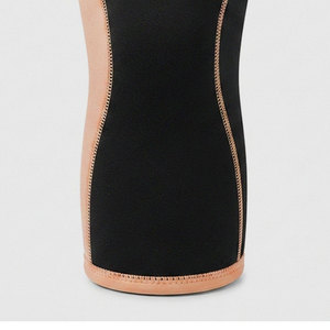 Genouillères légères en néoprène antidérapantes à compression unisexe pour l'entraînement de force et la protection des genoux – Service OEM - Product Image 2