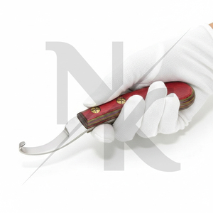 Couteau de fermeur professionnel réutilisable en acier inoxydable, lame courbée pour droitier, manche ergonomique en bois dur, pour une coupe précise des sabots - Product Image 5