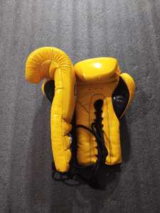 ถุงมือชกมวย MMA แบบผูกเชือก คุณภาพสูง หนังวัวแท้ สำหรับซ้อมซานด้า ฝึกซ้อม คิกบ็อกซิ่ง สำหรับทุกเพศ ป้องกันการลื่น - Product Image 3