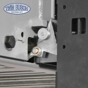 TW227P-230-G: Sollevatore da parcheggio a due colonne 2,7 t - Elettromagnetico - GREY-Line - Product Image 6