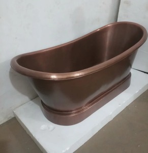 Baignoire ovale élégante en cuivre, profonde et confortable, design autoportant, caractéristiques écologiques, style moderne pour hôtels et villas - Acheter - Product Image 2
