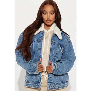Chaqueta Vaquera para Mujer con Cuello de Piel Sintética, Cierre de Botones, Estilo Casual Otoñal, Manga Larga, Color Sólido, Largo Regular - Product Image 2
