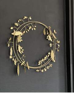 Décoration murale artisanale en fer, couronne murale design, décoration murale élégante, art mural moderne doré, décoration murale en métal en forme de branche - Product Image 4