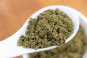 Polvo de Hoja de Ramio Seca al Sol para Repostería/Postres Vietnamitas 227g / 10.5oz Paquete Proveedor de Vietnam 19 ANGLE - Product Image 5