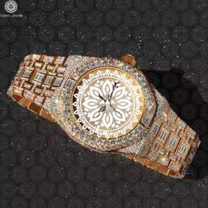Reloj de Lujo para Mujer Charm Jewels, Dorado, Forma Tonneau, 38mm, Bisel con Diamantes, Cuarzo Analógico, Cierre de Mariposa, Brazalete de Moda - Product Image 3