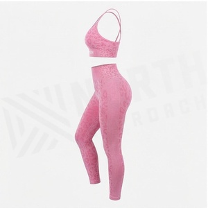 Conjunto de Yoga de 2 Piezas North Approach, Estampado de Leopardo Rosa, Tirantes Cruzados, Leggings de Cintura Alta, Ropa Deportiva Transpirable - Product Image 3