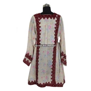 Vestido Tribal Afgano Balochi BDR057 al por Mayor, Vestido Bohemio Único, Vestido Vintage Hecho a Mano, Vestido Bohemio Banjara Balochi Auténtico - Product Image 4