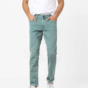 กางเกงยีนส์ผู้ชายสไตล์ใหม่สำหรับใส่กลางแจ้ง คุณภาพดีเยี่ยม สีพื้น ราคาถูก - Product Image 2