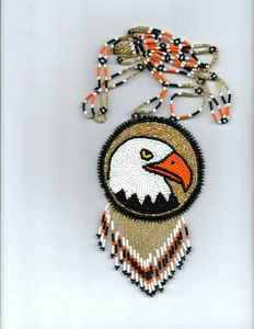 Conjunto de collar y aretes de cuentas tradicionales reales, elaborado para bodas y celebraciones culturales - Product Image 4