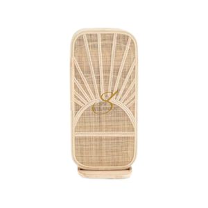 Le réfrigérateur jouet en rotin Freezie – un élément magnifiquement conçu pour notre collection de jouets faits à la main - Product Image 1