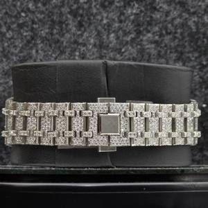 Reloj de Hombre Personalizado, Cronógrafo Mecánico, Completamente Adornado con Moissanita Redonda, Clásico, con Fecha, Esfera con Números Romanos, Regalo - Product Image 5