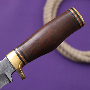 มีดล่าสัตว์/มีดปอกหนัง/มีดตั้งแคมป์ ใบมีดเหล็กดามัสกัส ด้ามไม้พะยูง ด้ามจับแบบซ่อน  รับผลิตตามแบบ OEM/ODM พร้อมปลอกหนัง - Product Image 5