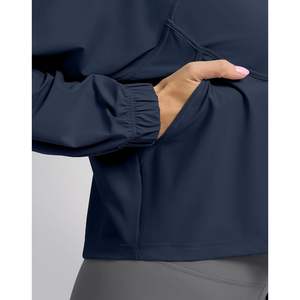 Veste d'entraînement athlétique légère UPF 50 + à manches longues pour femmes haut de protection solaire court zippé pour la randonnée activités de plein air - Product Image 2