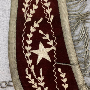 Écharpe blanche personnalisée brodée, écologique, avec bordure dorée et symboles religieux pour la décoration de vêtements et badges - Product Image 5