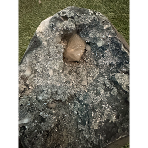 Large Chalcedony with Stilbite <b>Crystal</b> <b>Cluster</b> Natural Healing Stone for Decoration and Collector Display - Product Image 2