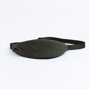 TST 3005.1 Bolso bandolera unisex básico de nailon arrugado con forma de media luna - Product Image 2