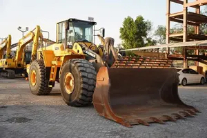 Cargadora de Ruedas Delantera Volvo L220F de Alta Calidad, Motor Diésel, Componentes Hidráulicos HYDAC, Control PLC, Alta Eficiencia - Product Image 2