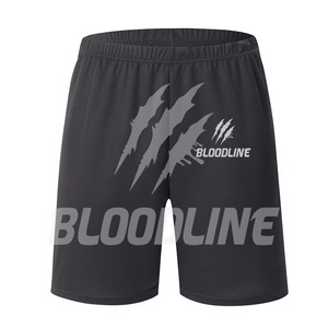 Shorts de sport noirs pour hommes Bloodline avec imprimé griffe grise, séchage rapide, taille élastique, longueur mi-cuisse - Product Image 1