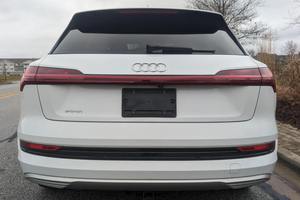 รถยนต์มือสองที่เชื่อถือได้ ปี 2019 <span class=keywords><strong>Audi</strong></span> <span class=keywords><strong>e</strong></span>-<span class=keywords><strong>tron</strong></span> Quattro - Product Image 2