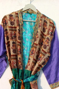 Kimono en soie pour femmes Kimono en soie crêpe fait à la main Robe d'été Robe Kimono Robe - Product Image 2