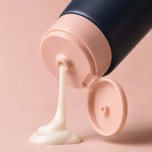 Tratamiento Capilar Reparador de Enlaces Proteicos Vegano - Aceite y Crema Nutritiva Sin Enjuague 1000ml - Product Image 3