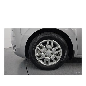 Hyundai Staria Cargo 5 places 2024/3 avec boîte automatique, sièges en cuir, conduite à gauche, 53 158 km, Diesel - Product Image 5