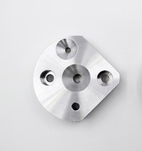 หน้าแปลนยึดแบบกลึง CNC / แผ่นหน้าแปลนรูปครึ่งวงกลม - Product Image 1