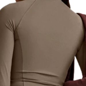 Chaqueta Softshell Casual para Mujer, Ligera, Cortavientos, Cálida, para Deportes al Aire Libre, Ropa de Moda, Logotipo Personalizado, OEM, Venta al Por Mayor - Product Image 4