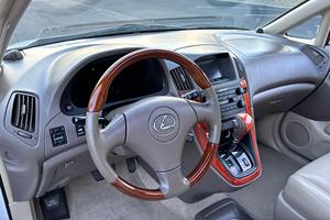 Lexus RX 300 2002, Oferta al por Mayor de Auto Usado Premium - Product Image 4