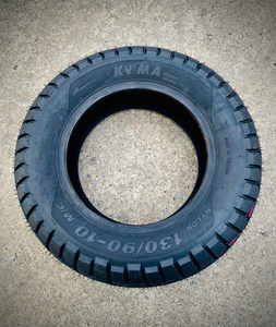 Neumático para Scooter KUMATIRE K535B 130 90 10, Sin Cámara, Fuerte Tracción, Duradero, para Bicicletas de Reparto, África, Latinoamérica - Product Image 3