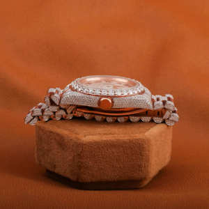 Montre-bracelet mécanique automatique en acier inoxydable, couleur or rose, cadran saphir, entièrement sertie de moissanite, luxueuse, vintage, style hip-hop - Product Image 5