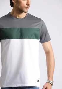 Camiseta casual de algodón de manga corta con logo personalizado, corte regular, estilo urbano, unisex. - Product Image 2