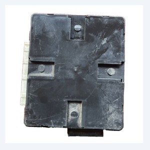Piezas de automóvil usadas compatibles con el módulo Kia ETACS 95400-3E110 FM BL. Piezas de automóvil coreanas usadas. - Product Image 2