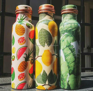 ขวดน้ำทองแดงอายุรเวทจากงานทำมือแบบพรีเมี่ยมเป็นมิตรกับสิ่งแวดล้อมตัวอย่างฟรีดีท๊อกซ์อินเดียอินเดียสลักดีไซน์พร้อมฝาปิด - Product Image 6