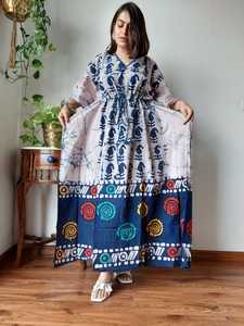 Robe Kaftan en Coton Imprimé pour Femme, Motif Floral Tie-Dye, Style Bohème, Tenue de Plage et de Vacances, Longue Robe d'Été, Fournisseur en Gros - Product Image 5