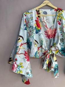 Top Informal de Verano para Mujer, Estilo Bohemio, Hecho a Mano, con Estampado Floral Tie Dye, de Algodón Indio, Ecológico, para la Playa - Product Image 3