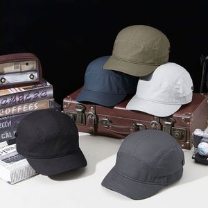 Gorra de béisbol de verano para hombre, estilo casual y moderno, con visera corta y diseño de calavera - Product Image 3