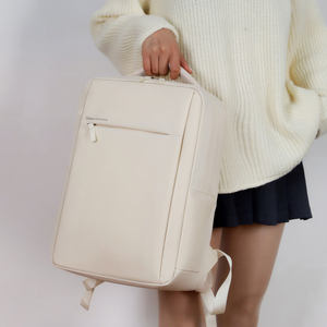 Venta al por mayor unisex de cuero de grano completo Oxford poliéster forro portátil mochila estilo de negocios antirrobo seguro USB cubre - Product Image 5