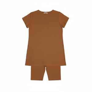 Ensemble 2 pièces décontracté haut de gamme personnalisé en tricot patchwork rayé respirant et écologique en Spandex et Polyester : T-shirt long et short - Product Image 1