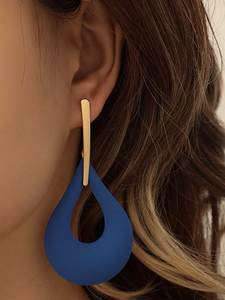 Premium Handmade Resin Fashion <b>Earrings</b> with Artistic Colors, Floral Details and Glossy Finish, Elegant Statement Jewelry - Product Image 3